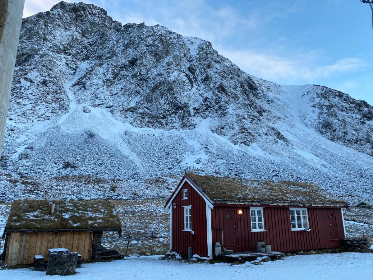 Unstad Cabin With Seaview Unnstad Exterior photo