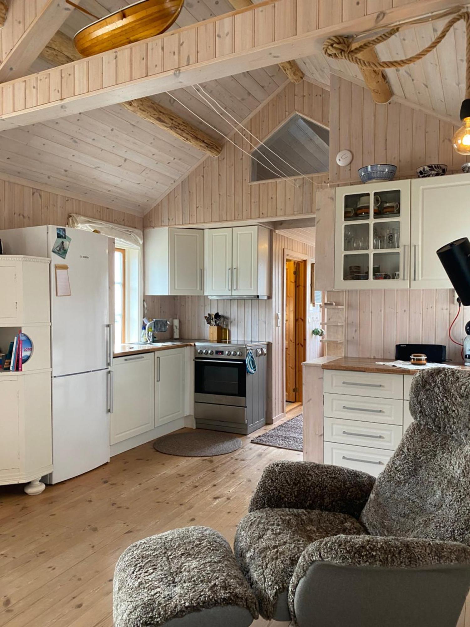 Unstad Cabin With Seaview Unnstad Exterior photo