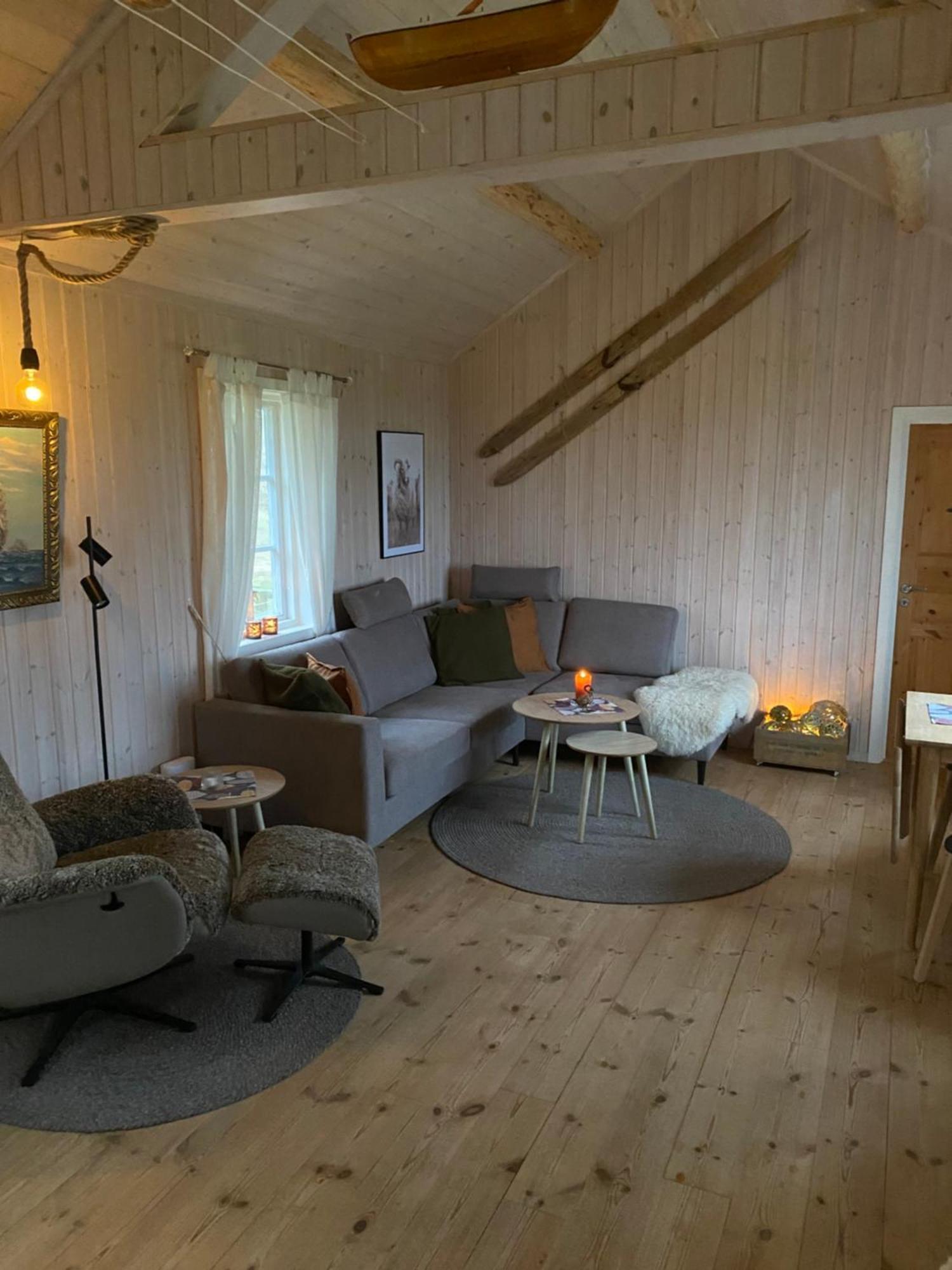 Unstad Cabin With Seaview Unnstad Exterior photo